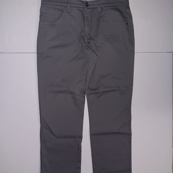 UNTUCKit STRAIGHT FIT CASUAL KHAKI STYLE PANTS - Picture 6 of 10